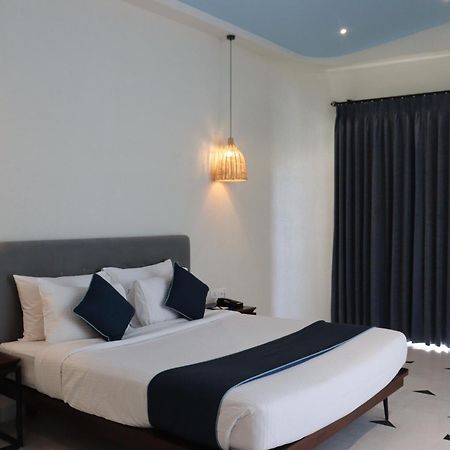 Ramee Royal Resort & Spa - Ουνταϊπούρ Εξωτερικό φωτογραφία