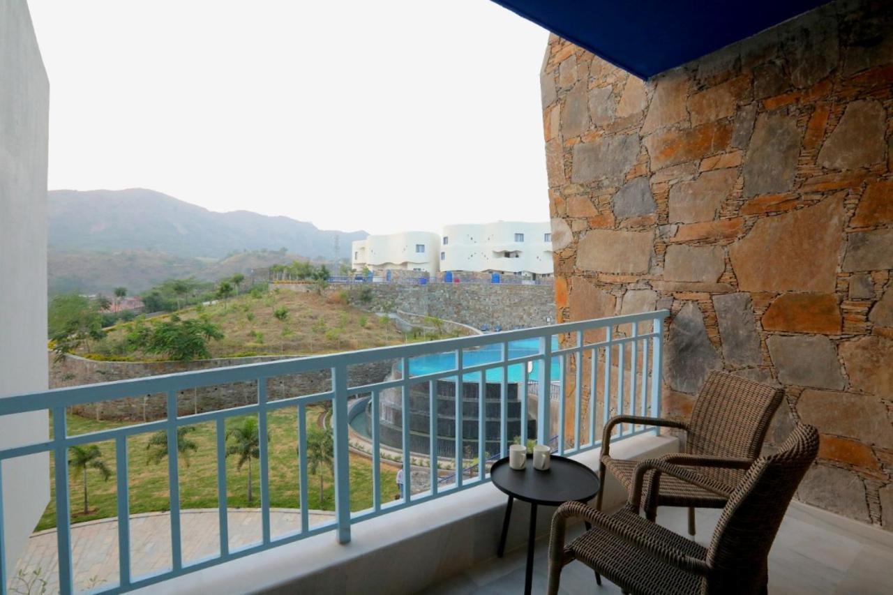 Ramee Royal Resort & Spa - Ουνταϊπούρ Εξωτερικό φωτογραφία